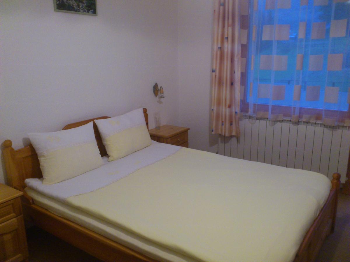 Yagodina Family Hotel Phòng bức ảnh